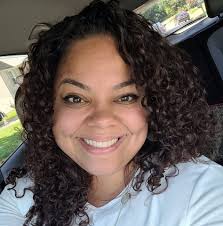 Well f***ing look it up, you cow" 😂😂😂 When Amazon Alexa doesn't  understand Scottish...