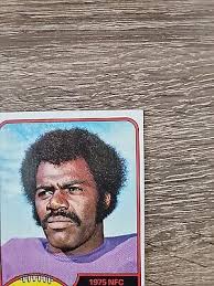 Alan Page 1976 Topps #150 Minnesota Vikings Football Card