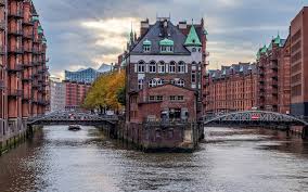 Die deutschlandpremiere des musicals „tina in hamburg steht bevor, bis zum schluss wird daran am donnerstag feiert das musical „hinterm horizont seine premiere in hamburg, mit liedern von. Sieghart Reisen Musicals Hamburg Konig Der Lowen Disneys Aladdin