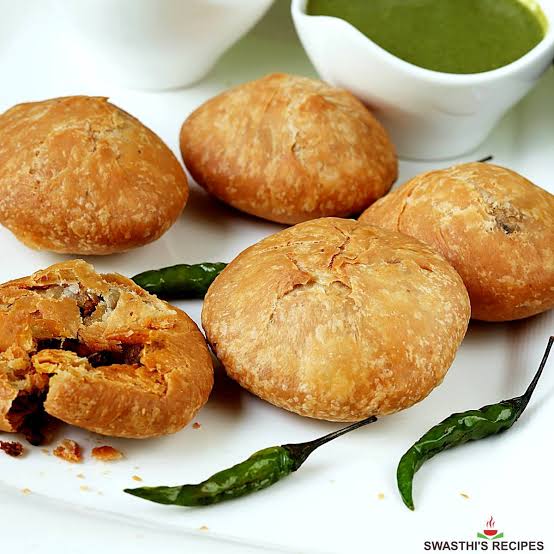 Kachori Recipe (Khasta Kachori with dal)