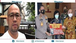 Bantuan tersebut secara simbolis disampaikan oleh direktur utama rs rk charitas palembang, hardi darmawan. 35ovngj Snpzim