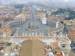 Al final del ángelus, francisco se unió al llamamiento de los obispos del país asiático que tras el golpe de estado del pasado 1° de febrero, está a un paso de la carestía y con. Saint Peter S Square Vatican City Rome Piazza San Pietro Citta Del Vaticano Roma Steemit