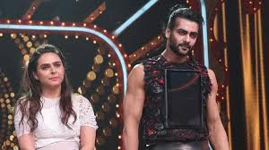 Almost lovers play a lie detector drinking game | filipino | rec•create. Lie Detector Test On The Sets Of Nach Baliye 9 Reveals Ex Couple Madhurima Vishal S Biggest Lie