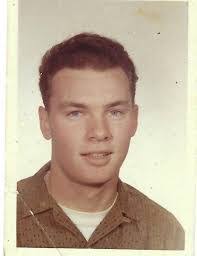 Diane Hakes's Instagram, Twitter & Facebook