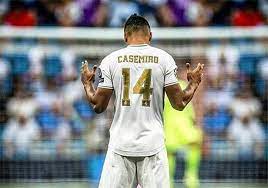كاسيميرو، لوكا مودريتش، توني كروس. Ø±Ø³Ø§Ù„Ø© Ø³Ø­Ø±ÙŠØ© ÙƒØ§Ø³ÙŠÙ…ÙŠØ±Ùˆ ÙŠÙ‡Ø¯Ø¯ Ø¨Ø±Ø´Ù„ÙˆÙ†Ø© ÙˆÙŠØ·Ù…Ø¦Ù† Ø¬Ù…Ø§Ù‡ÙŠØ± Ø±ÙŠØ§Ù„ Ù…Ø¯Ø±ÙŠØ¯ Ø³Ø¨ÙˆØ±Øª Ø¬ÙˆÙ„