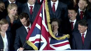 Just weeks after claiming his second wimbledon crown, the dunblane star was selected by a british olympic association panel to. Princess Anne Mocks Andy Murray S Olympic Flag Bearing Skills In Hilarious Rio 2016 Moment Daily Mail Online