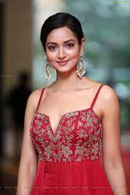 Since 1999, we've been keeping our viewers amused by delivering exclusive hd photo galleries with visual. Ragalahari On Twitter Shanvi Srivastava Gorgeous Stills At Siima Awards 2019 Curtain Raiser Https T Co Pjza6obvnp Shanvisrivastava Ragalaharihdphotos Https T Co 3fbnkpwb9k