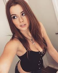 A while ago there were some requests for redhead pic compilation, so here it is! A Sexy Array Of Redheaded Girls That Are As Hot As Their Hair Color