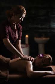 The best thai massage in town. Traditional Body Massage Picture Of Kama A Rejuvenation Wellbeing Spa Kota Kinabalu Tripadvisor