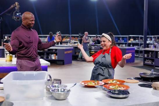 Hot or Not: What would YOU make for a spicy weeknight dinner challenge? 🌶️  #100Cooks > Tomorrow @ 9|8c