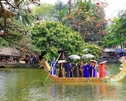 Hình ảnh về Lễ hội Chùa Thầy Hà Nội