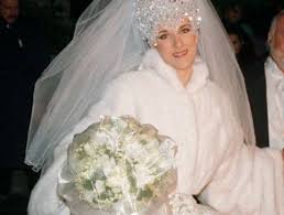 Trouvez une robe de mariage unique sur le site de hebeos.fr parmi une large sélection de robes de mariée à prix modestes ! Robe De Mariee Star La Robe De Mariee De Celine Dion Les Plus Belles Robes De Mariee Des Stars