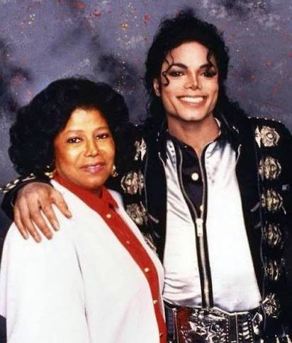 I lost my mother, my father, and my sister … but when I lost Michael, I lost  everything." - Mrs Katherine jackson 🥺🤍 Michael loved and respected his  mom. Always spoke highly
