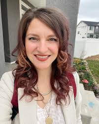 Alyssa Calder Hulme (@womenofambitionpodcast) • Instagram photos and videos