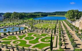 7 tips to grow a beautiful cut flower garden. Top 5 Most Beautiful Flower Gardens In The World
