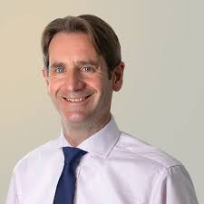 Alex Masters's Instagram, Twitter & Facebook