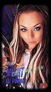 Christina Cassatt's Instagram, Twitter & Facebook