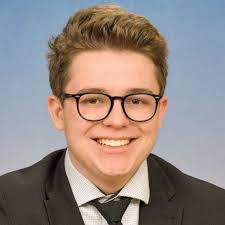 Jackie Bicknell's Instagram, Twitter & Facebook