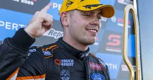 NZ duo withstand the heat to top fiery Darwin practice