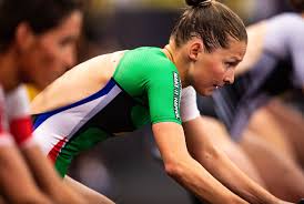 Toch is angela de jong (45) niet zo makkelijk op de kast te jagen. Marten Van Riel And Rachel Klamer Added To The Start List Of Slt Arena Games London Triathlon Today