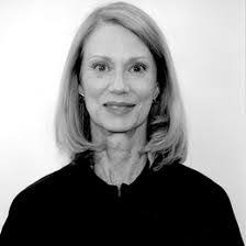 Elizabeth Bayless's Instagram, Twitter & Facebook