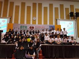 Idea bersama yayasan gerbang bandar tun razak dan ahli parlimen bandar tun razak bertujuan membantu sekolah2 di dlm parlimen btr dan mewujudkan tabung pendidikan parlimen btr. Guru Kaunseling Nurhaiza Che Mat Bandar Tun Razak Sihat