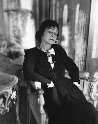 Coco chanel, french fashion designer who ruled parisian haute couture for almost six decades. 10 Lucruri Nestiute Despre Celebra Coco Chanel Al Treilea Te Va Soca