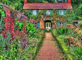 Guests can enjoy mediterranean and turkish meals at beltas rest & cafe within 5 minutes' walk of the property. 20 Home Gardens That Are Out Of This World
