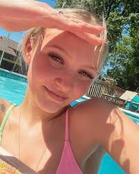 Vera Atkinson's Instagram, Twitter & Facebook