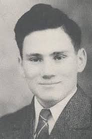 Memories of Victor Richardson from Buckland High School