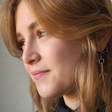 Is there any diabetics in town or nearby that would be willing to lend  another t1 some diabetic syringes or an omnipod 5 pod?