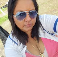 La vida continua auq aveses uno se ilucione y las iluciones se vayan a bajo 