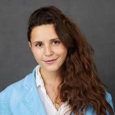 Danielle Biondi's Instagram, Twitter & Facebook