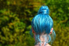 Mewarnai rambut pada dasarnya adalah tindakan 'merusak rambut'. Ulasan Topeng Paling Popular Untuk Rambut Berwarna Untuk Tahun 2020