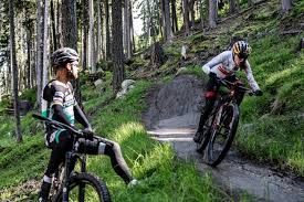 Gdy peter sagan był kilkuletnim chłopcem, jego rodzice prowadzili osiedlowy sklep spożywczy. Bora Hansgrohe Team Auf Trainingslager In Solden Laura Stigger Mitten Drin Rad Express Rauschte Durchs Otztal Imst