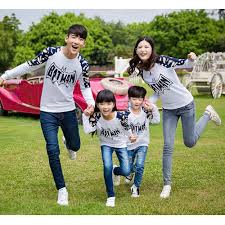 Aliexpress Com Buy Winter Family Long Sleeve Printed T Shirts Tracksuit Matching Mother Daughter Father Son Girl Girl Outfits Matching Family Outfits Clothes