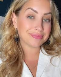 Find Female Therapists and Psychologists in Utica, NY