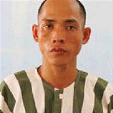 Cướp của, hiếp dâm hàng loạt vì... thương vợ