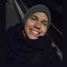 Elias Salomon's Instagram, Twitter & Facebook