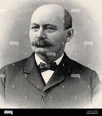 Henrietta Harrington's Instagram, Twitter & Facebook