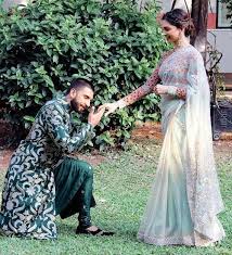 Deepika Padukone And Ranveer Singh Marriage Date And Pics Bollywood Celebrities Deepika Padukone Ranveer Singh