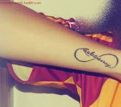 Tumay Celebi Adli Kullanicinin Love Is Galatasaray Panosundaki Pin Dovme Tattoo Ask
