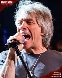 First Bon Jovi concert but not the last!!! Montréal Forum! Keep the Faith!!  ☺️🩷🎤🤟🏻