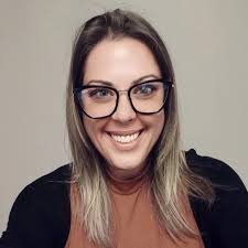 Amanda Plourde's Instagram, Twitter & Facebook