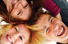 Beau Maclellan's Instagram, Twitter & Facebook