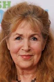 Mimi Carroll's Instagram, Twitter & Facebook