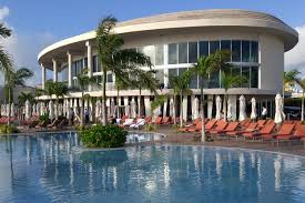 Inside all three hotels including the grand, sunrise and nizuc. Everything You Need To Know About The Grand At Moon Palace In Cancun