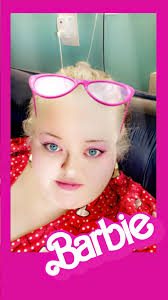 Someone tell me which icon best for Snapchat Btw I love pink 🩷