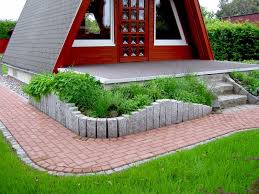 Pin Von Cafer Coskun Auf Tuinideeen Beetumrandungen Granit Palisaden Gartengestaltung