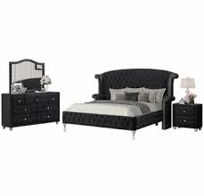 Read on to learn what to consider when creating your own personal haven for rest and rejuvenation. Emma 5 Pc Black King Bedroom Set Oversized By Best Master Furniture